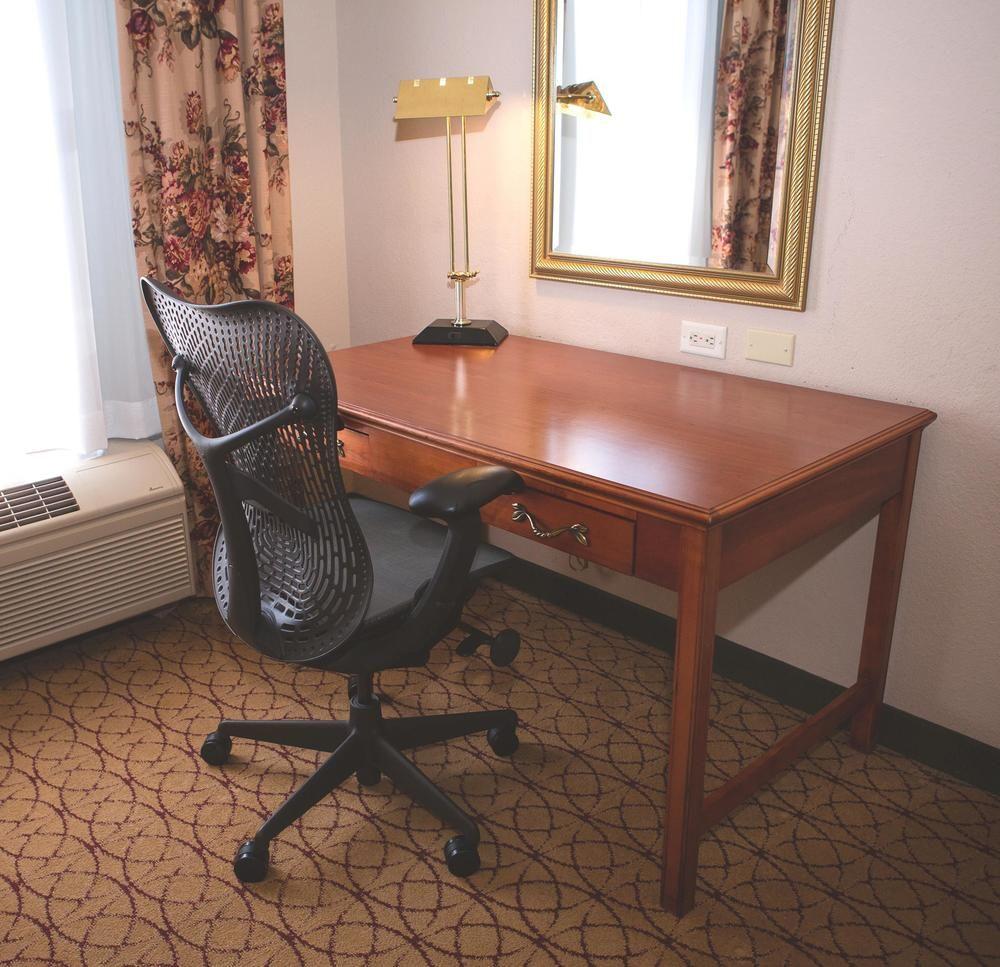 Hilton Garden Inn Fort Wayne Ellisville Exteriör bild